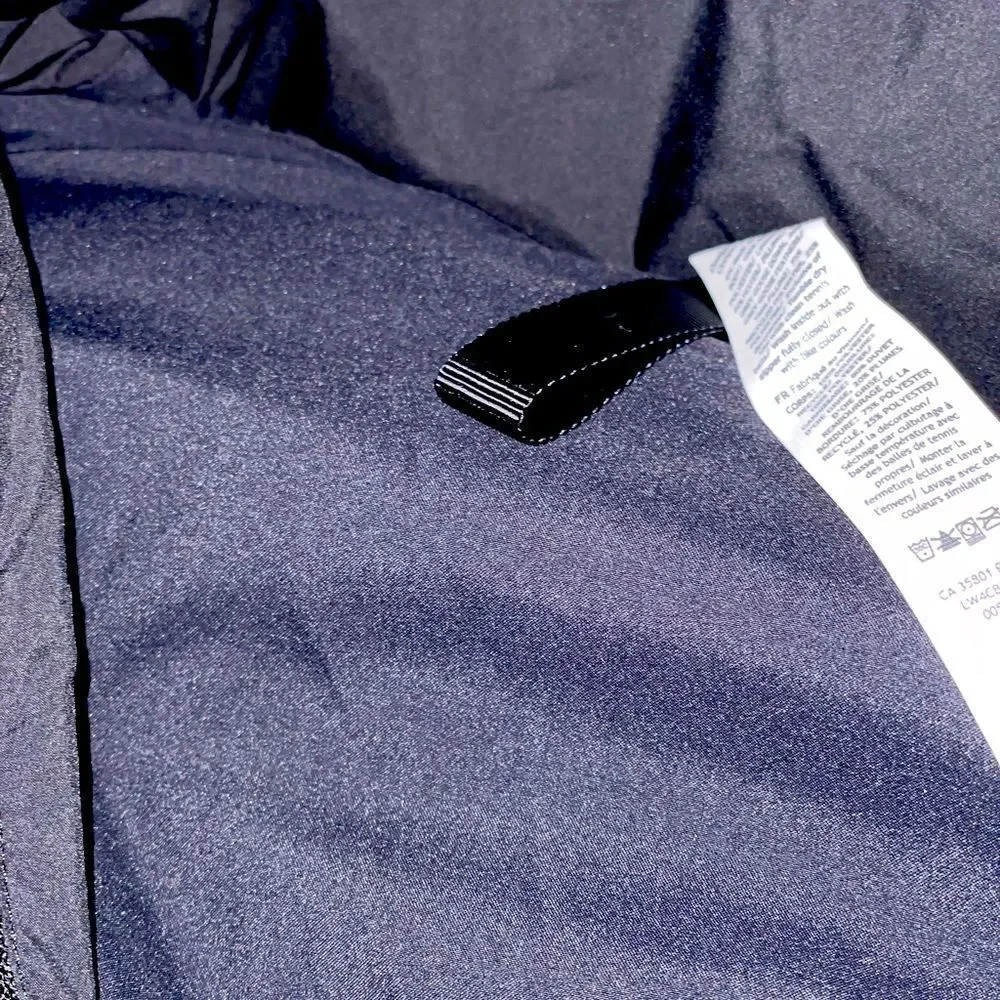 LULULEMON WUNDER Puff SUPER CROPPED vest BLACK SIZE 4 perfect cute NWT - Picture 5 of 5